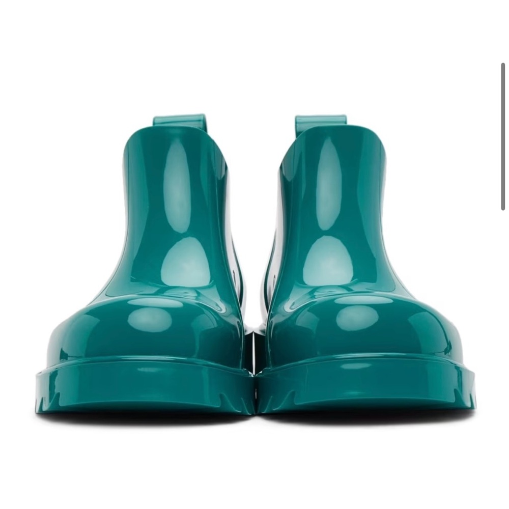 NWOT BOTTEGA VENETA Stride Boots Size 41 
US Men 8
US Women 10